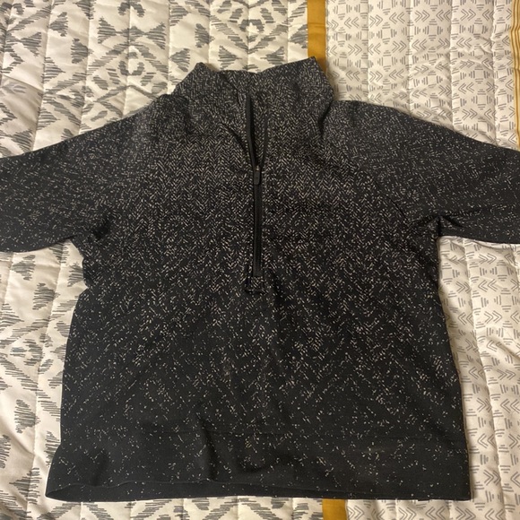 Lululemon Rest Less Cropped 1/2 Zip - Picture 2 of 6